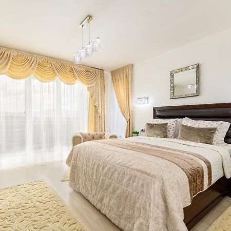 Luxury Apartment Avantgarden 3 布拉索夫 外观 照片